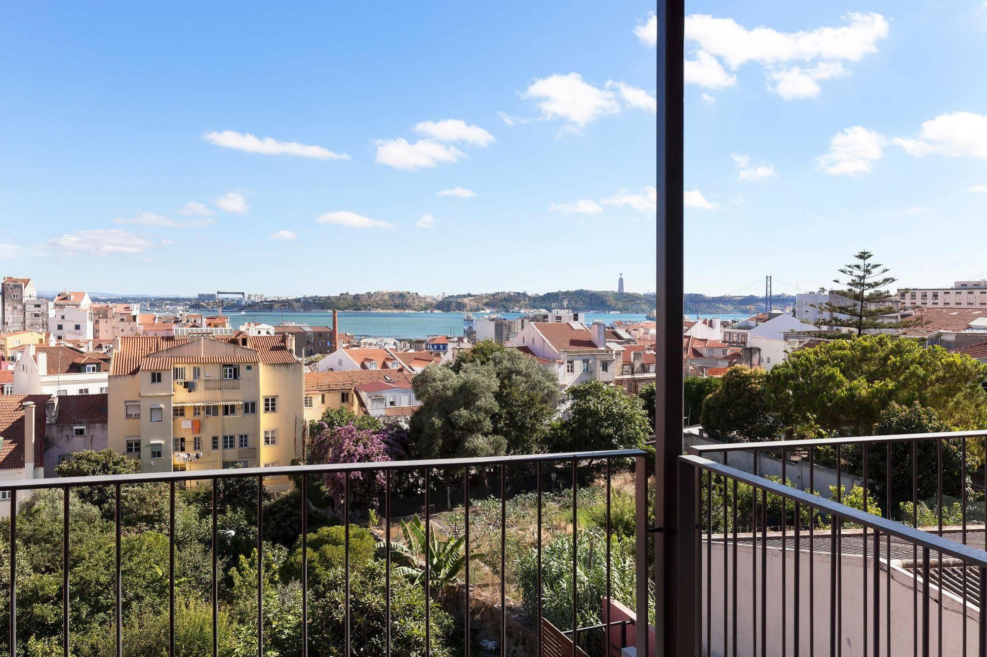 Hello Lisbon Sao Bento Boutique Apartments Εξωτερικό φωτογραφία